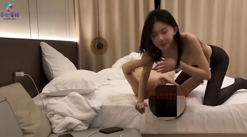 探花妹妹原本在酒吧工作生意不好跑出来兼职身材非… - 细节图4
