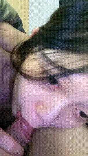 温柔知性漂亮女友私下极度反差戴着眼镜舔蛋吃鸡露脸… - 细节图3