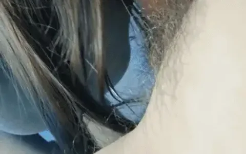 气质眼镜熟女穿开档黑丝在家 粉逼吸夹鸡巴猛浪 男的每次... [1+9.9G][百度盘]