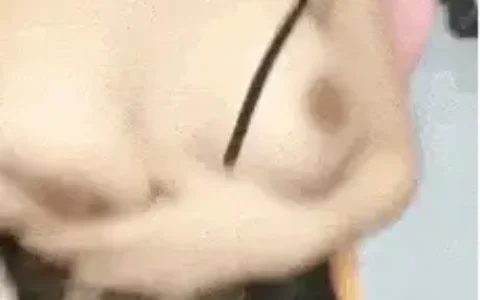 <就很甜>多彩 极品绿播下海 性感女神情趣露三点道具自慰 [1+90m][百度盘]
