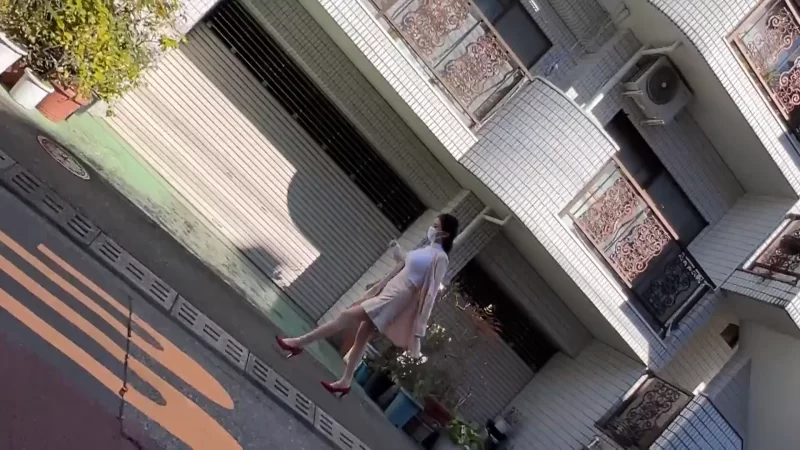 尾随极品豪乳白领美女 捡到宝了各种疯狂癫狂操 内射流精… - 细节图2