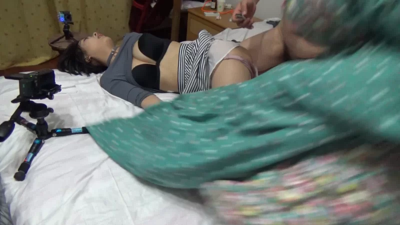 MJ三人组最新流出迷玩无套轮操内射杭州富家女 - 细节图4