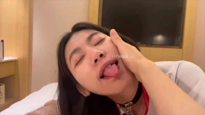 浙江22歲長腿苗條妹子露臉性愛XO狗鏈口交不… - 细节图4