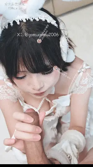 gomu咕姆~ 白丝甜妹 洛丽塔 露脸口交侍奉 - 细节图3