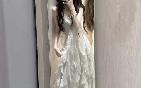 反差美少女小母狗线下被富二代无套内射无毛粉嫩馒头嫩逼.. [39v+30p+241M][百度盘]