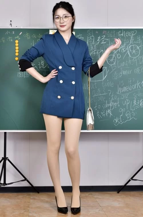 初夏女神安妮OL制服肉丝 - 细节图4