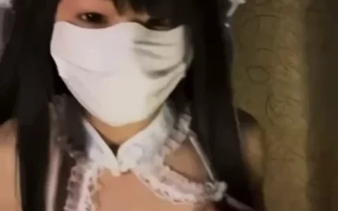 推荐❣️颜值嫩妹【百游】一对一视频被出卖,大尺度掰逼 [1+893M][百度盘]