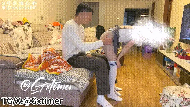猛男打桩机『龙之介Gxtimer』JK过膝白袜 好多人说非常喜欢看这个女神 - 细节图3