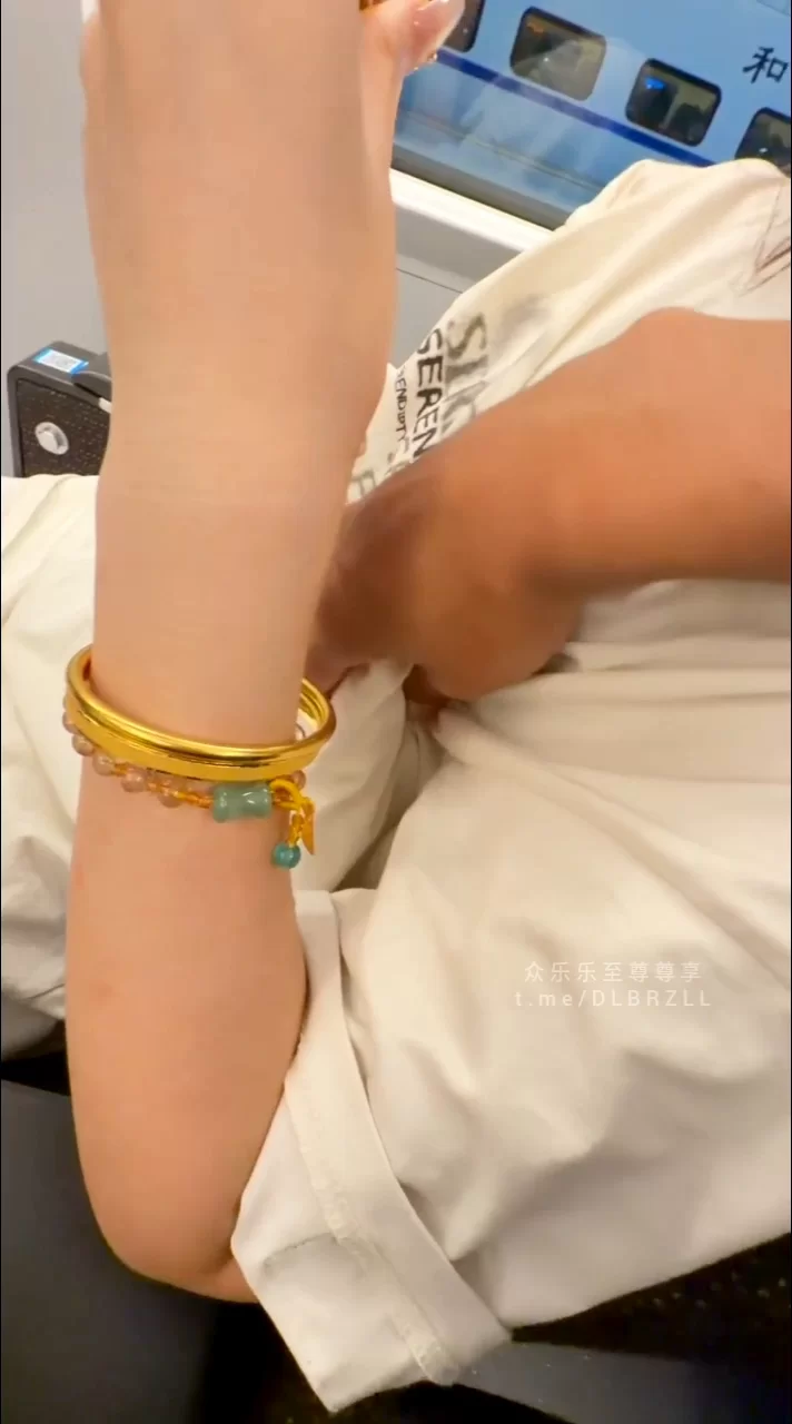 西安夫妻主追求及时行乐的生活「Kiy夫妻」高铁 - 细节图6