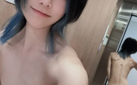 （素人）清纯眼镜妹反差露出 [51V 103P+7.41G][百度盘]